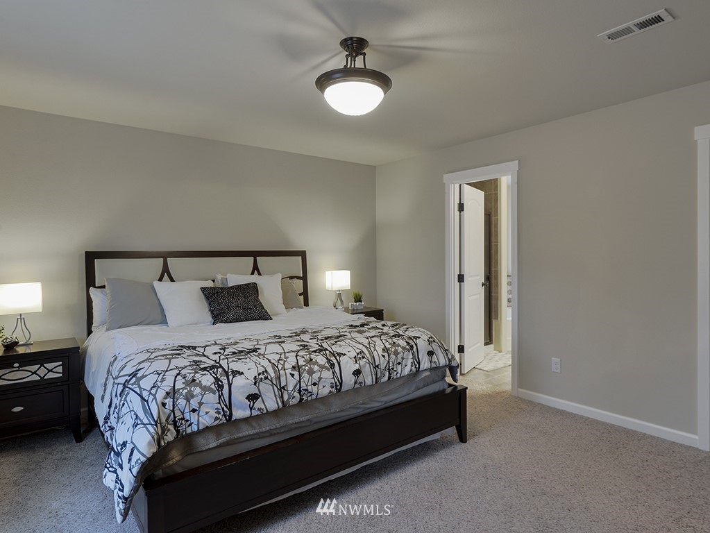 1735 Queen Court Northeast Renton, WA 98056 - Photo 17 of 25 Gallery Image 17
