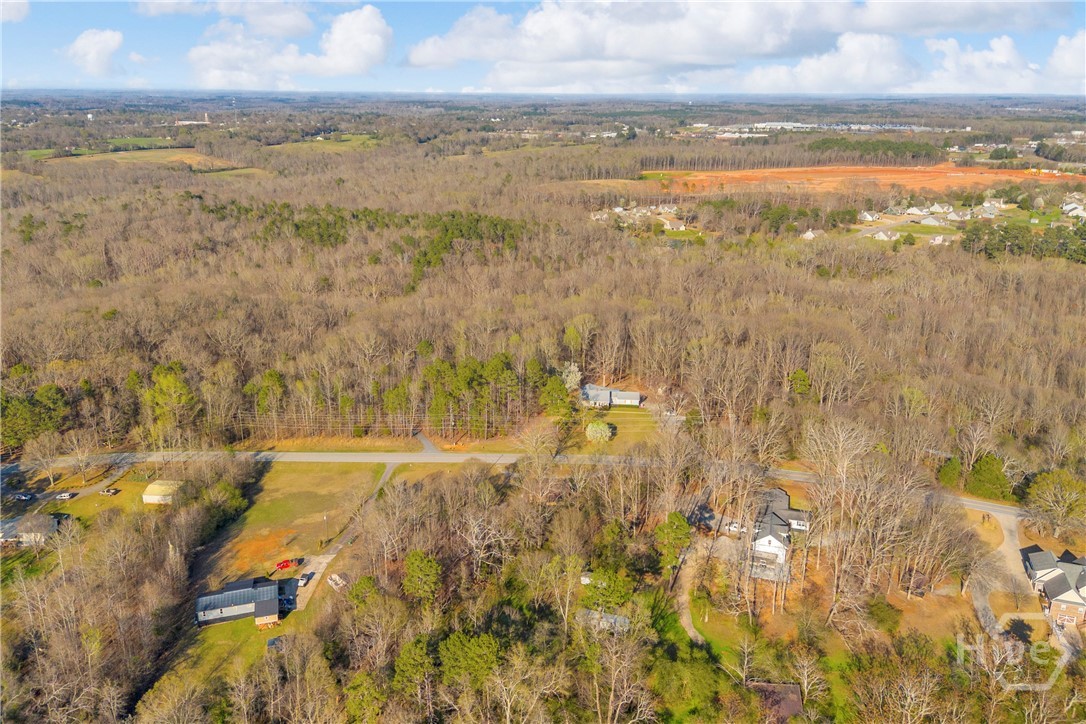 1019 White Hill School Road Commerce, GA 30529 - Photo 4 of 48
