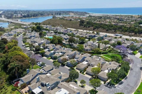 $1,575,000 | 7111 Linden Terrace, Carlsbad, CA 92011