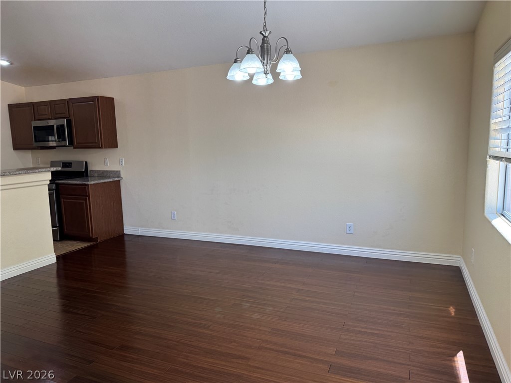 8845 Rio Grande Falls Avenue Las Vegas, NV 89178 - Photo 5 of 18