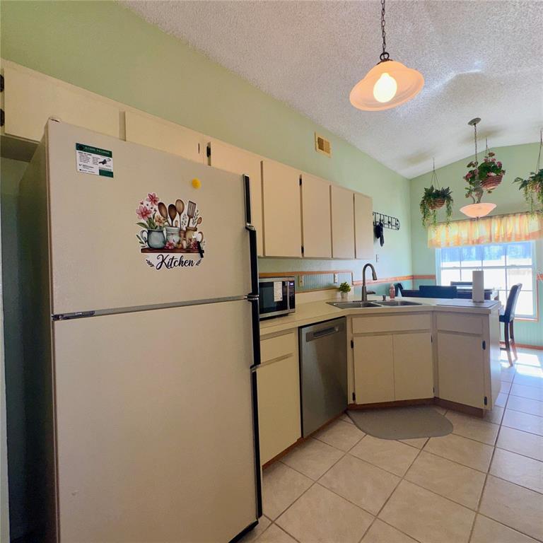 726 Stillview Circle Brandon, FL 33510 - Photo 16 of 44
