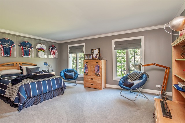 610 South Ridge Road Lake Forest, IL 60045 - Photo 16 of 24 a bedroom with furniture and a window