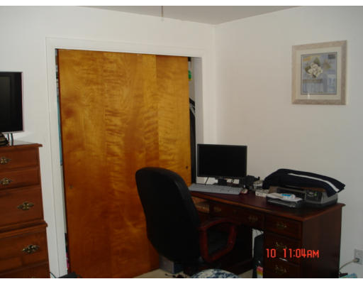 88 Grattan Street Fall River, MA 02721 - Photo 8 of 9