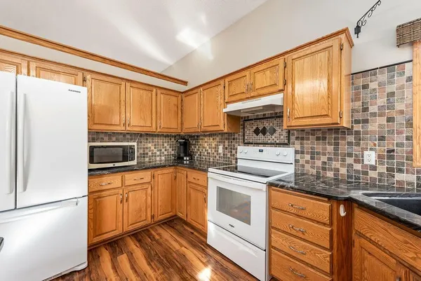 $515,000 | 12587 Goodhue Street Northeast, Blaine, MN 55449
