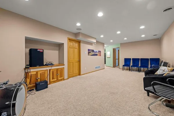 $515,000 | 12587 Goodhue Street Northeast, Blaine, MN 55449