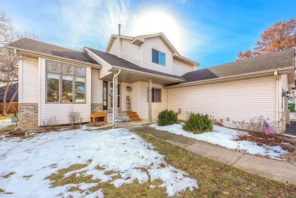 $515,000 | 12587 Goodhue Street Northeast, Blaine, MN 55449