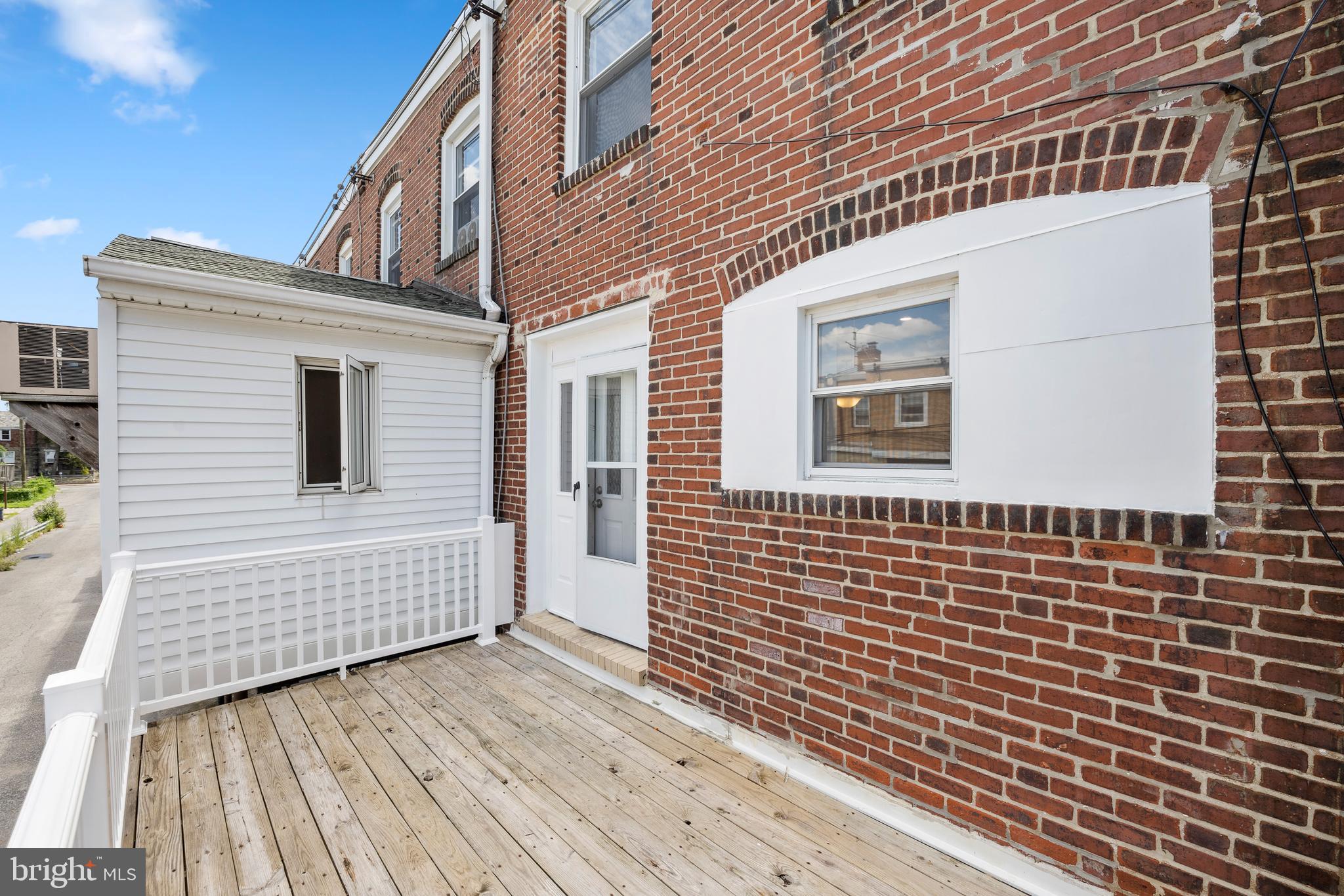 7027 Radbourne Road Upper Darby, PA 19082 - Photo 16 of 36