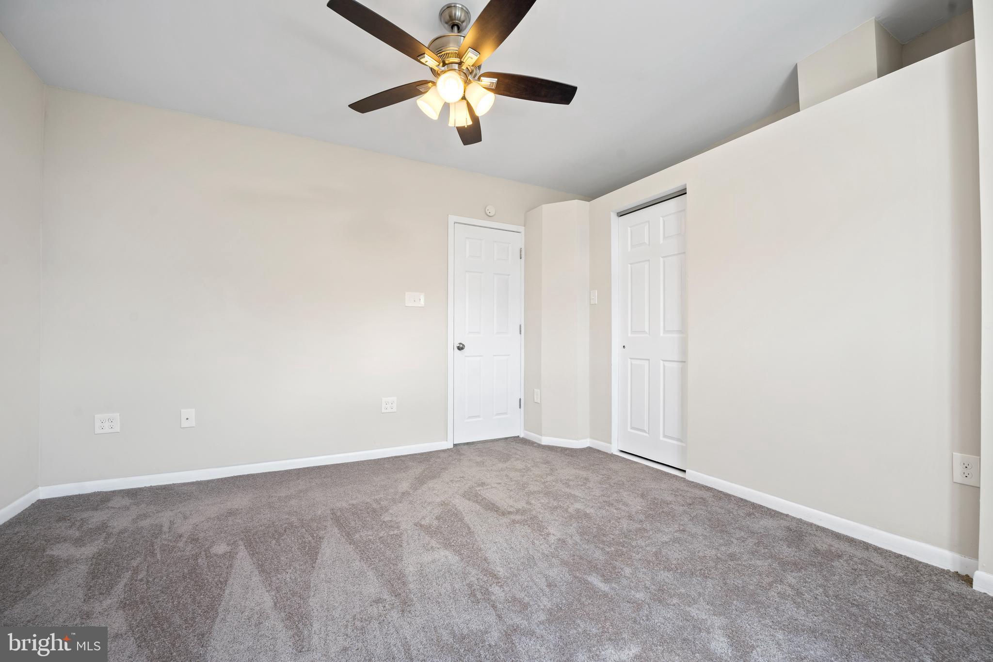 7027 Radbourne Road Upper Darby, PA 19082 - Photo 22 of 36