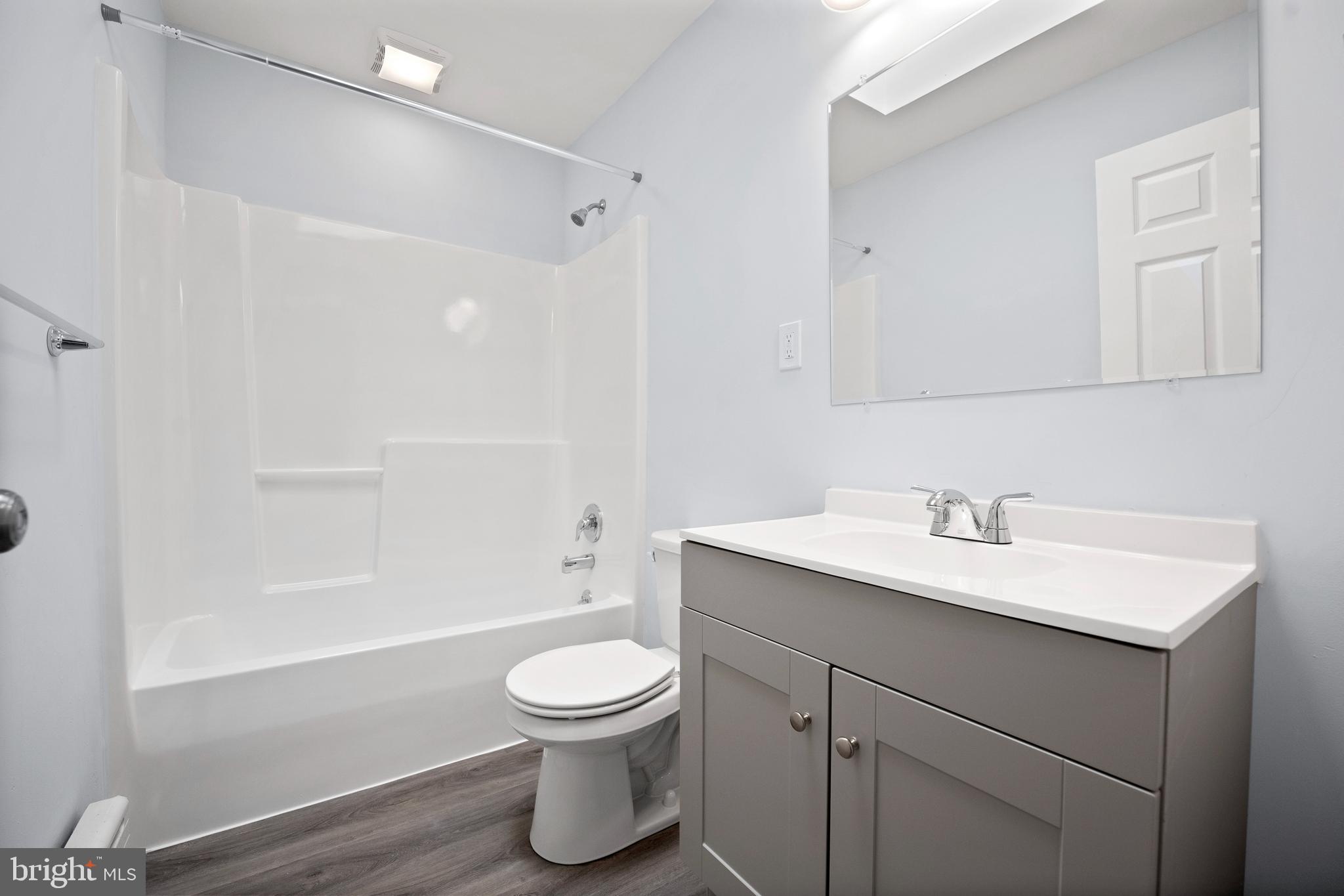 7027 Radbourne Road Upper Darby, PA 19082 - Photo 24 of 36