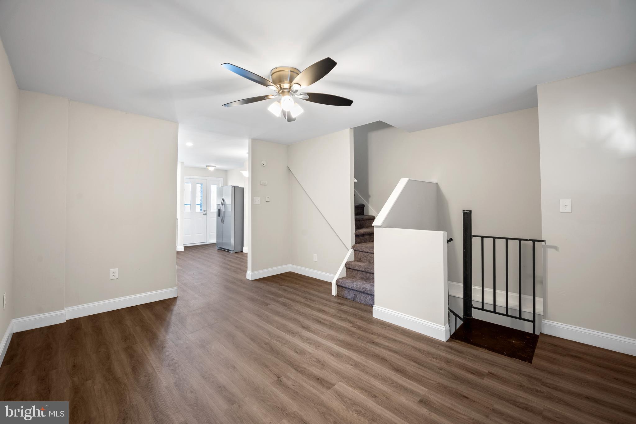 7027 Radbourne Road Upper Darby, PA 19082 - Photo 9 of 36