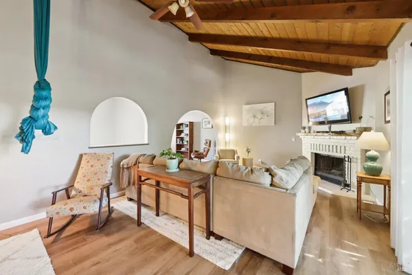 $629,000 | 6 Acorn Circle, Petaluma, CA 94952