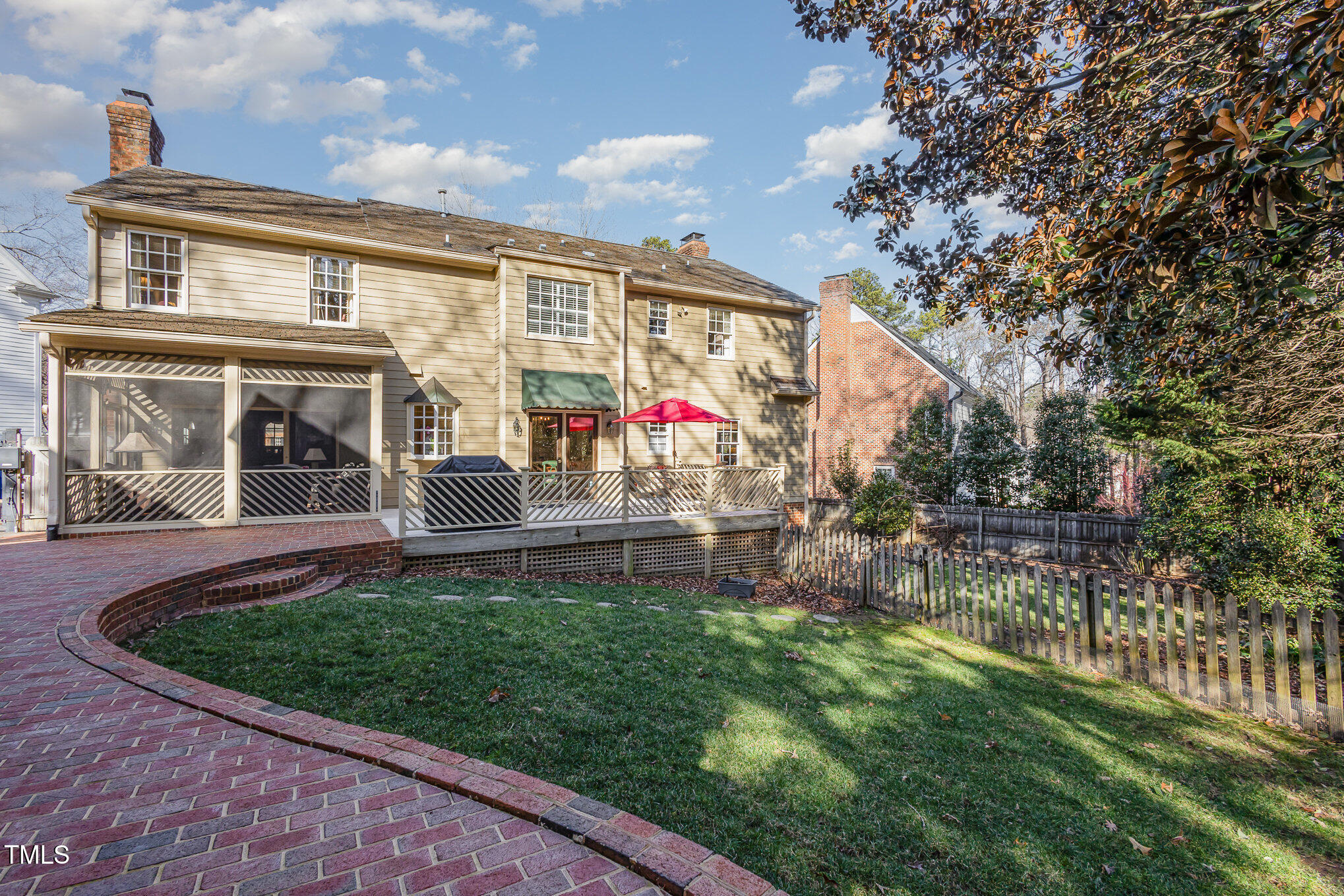 1420 Dogwood Lane Raleigh, NC 27607 - Photo 30 of 37 front view of house with a yard