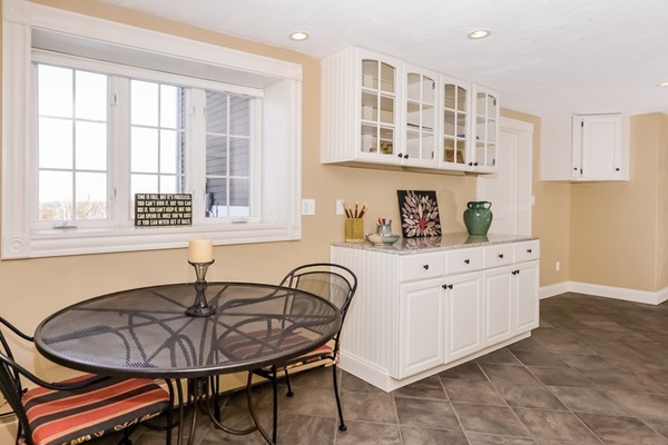 391 Old Farm Road Franklin, MA 02038 - Photo 27 of 30 Gallery Image 27