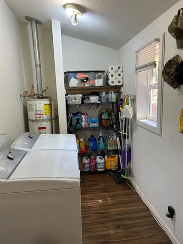 a view of a storage & utility room