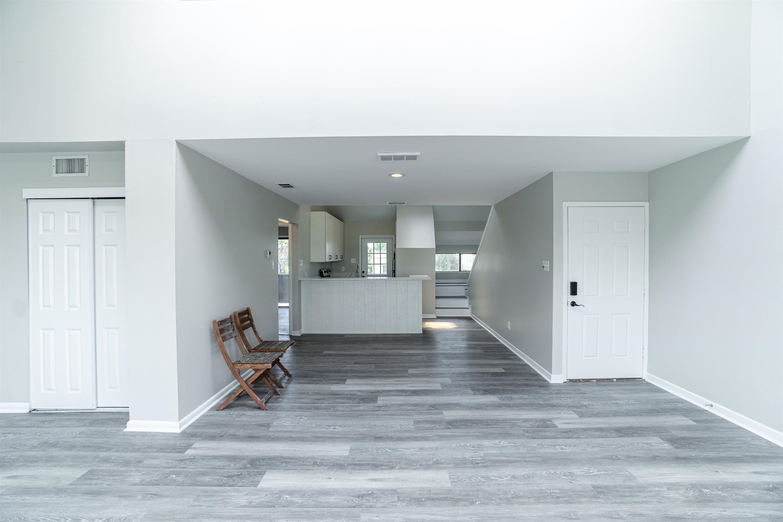 152 Windmill Ridge Road, Unit B Gulf Shores, AL 36542 - Photo 14 of 40 LivingRoom