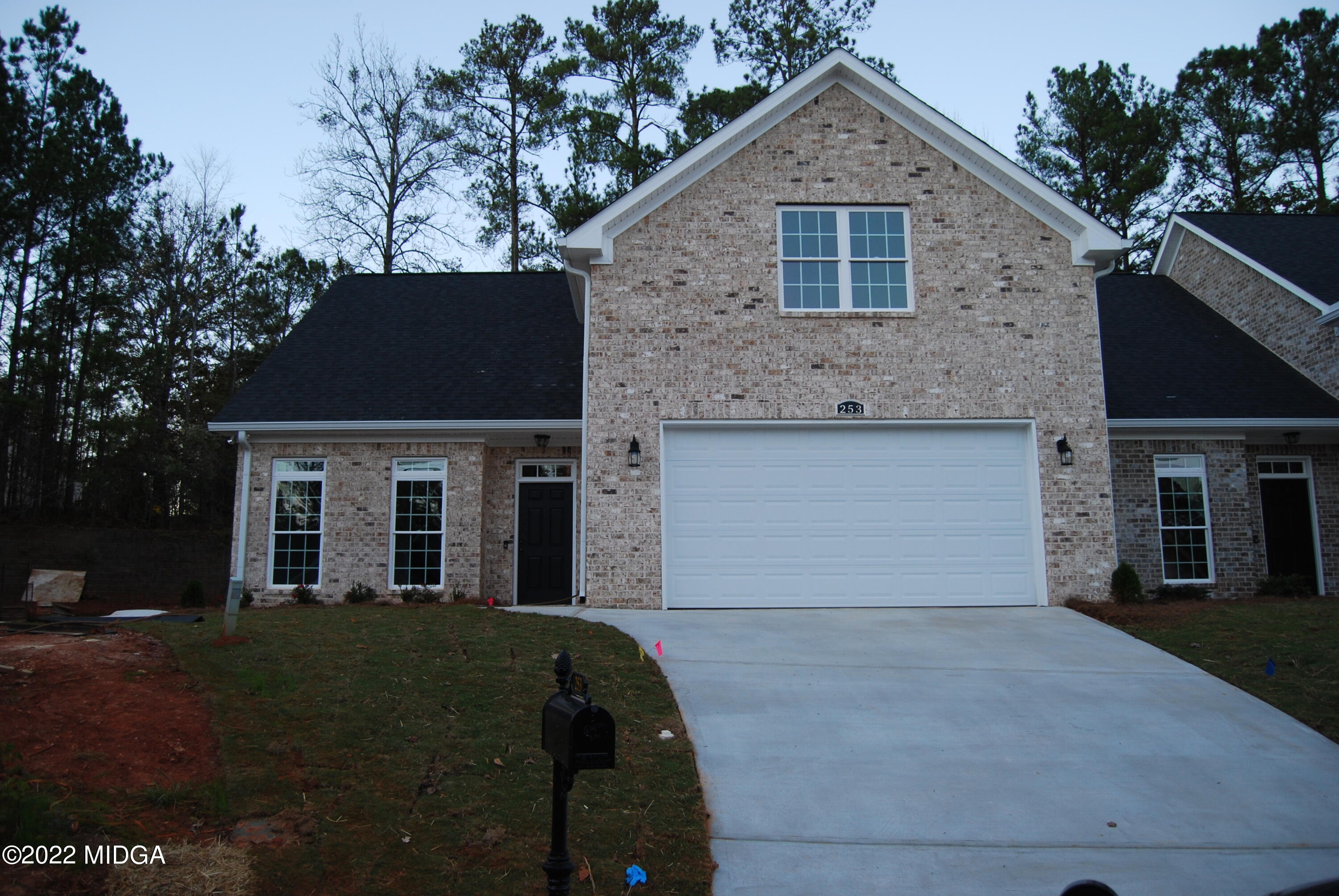 253 High Ridge Court Macon, GA 31220 - Photo 1 of 17 DSC_0001