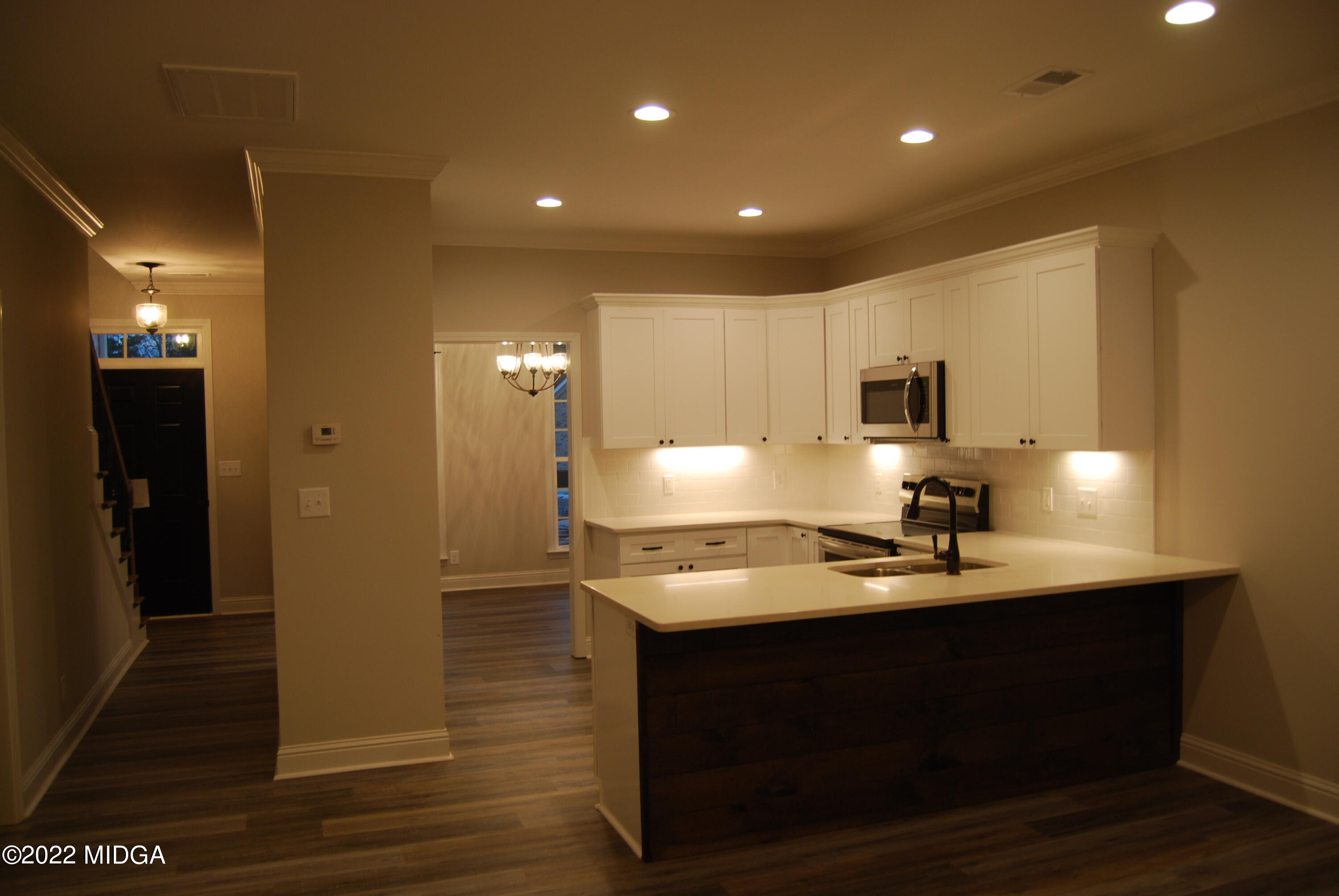 253 High Ridge Court Macon, GA 31220 - Photo 5 of 17 DSC_0004