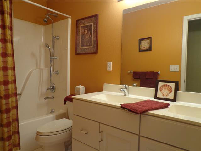 8155 Beck Road Ottawa Lake, MI 49267 - Photo 17 of 21 20431630-16.JPG