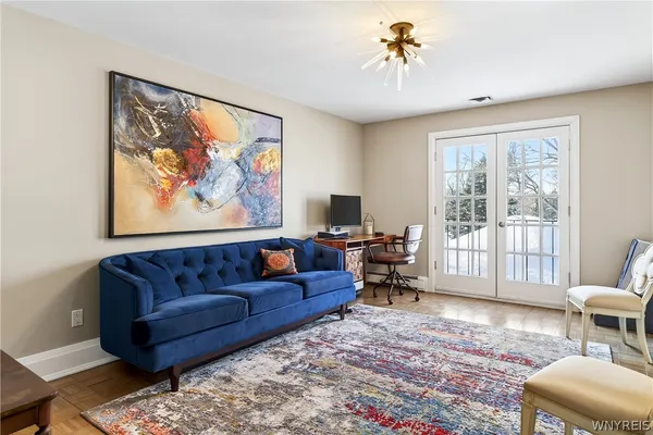 $669,000 | 182 Castlebrooke Lane, Amherst, NY 14221