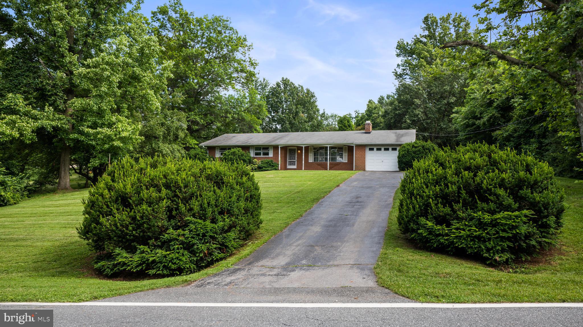 5995 Grove Hill Road Frederick, MD 21703 - Photo 32 of 34 DRIVEWAY ENTRY