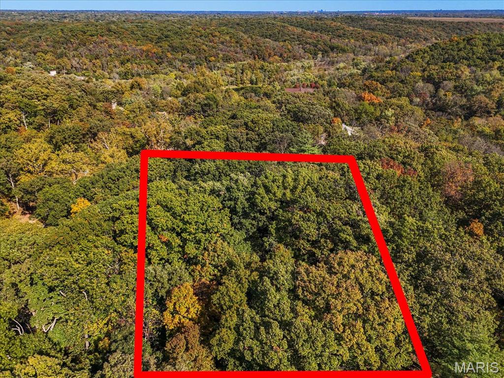 659 Castlecliff Road Ballwin, MO 63021 - Photo 2 of 14