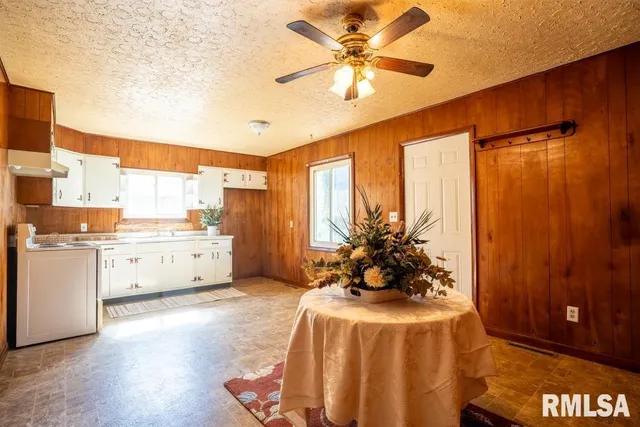 $124,999 | 603 South Maple Street, West Frankfort, IL 62896