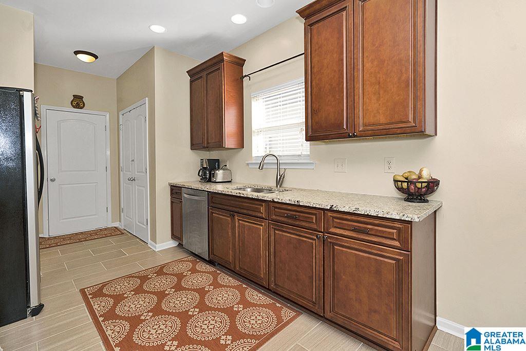 2086 Timberline Drive Calera, AL 35040 - Photo 8 of 23