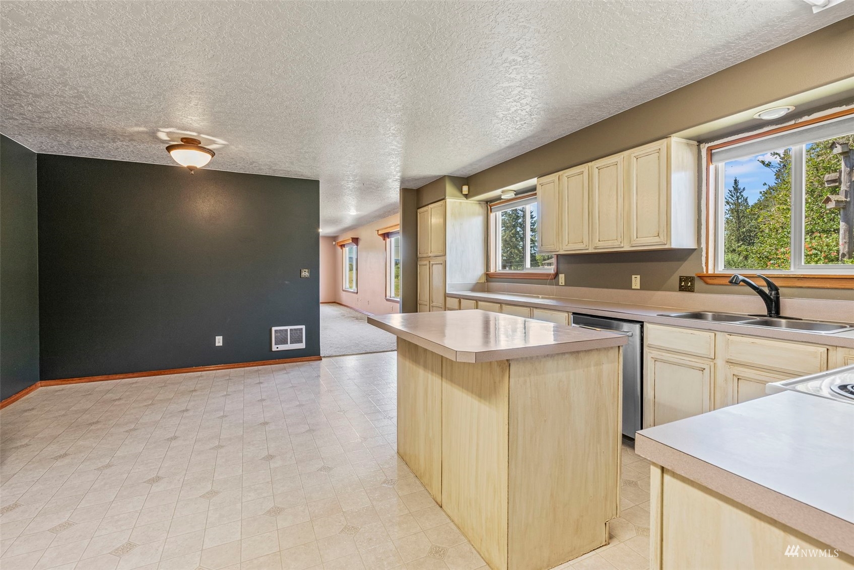 155 Martin Road Silverlake, WA 98645 - Photo 14 of 29 Gallery Image 14