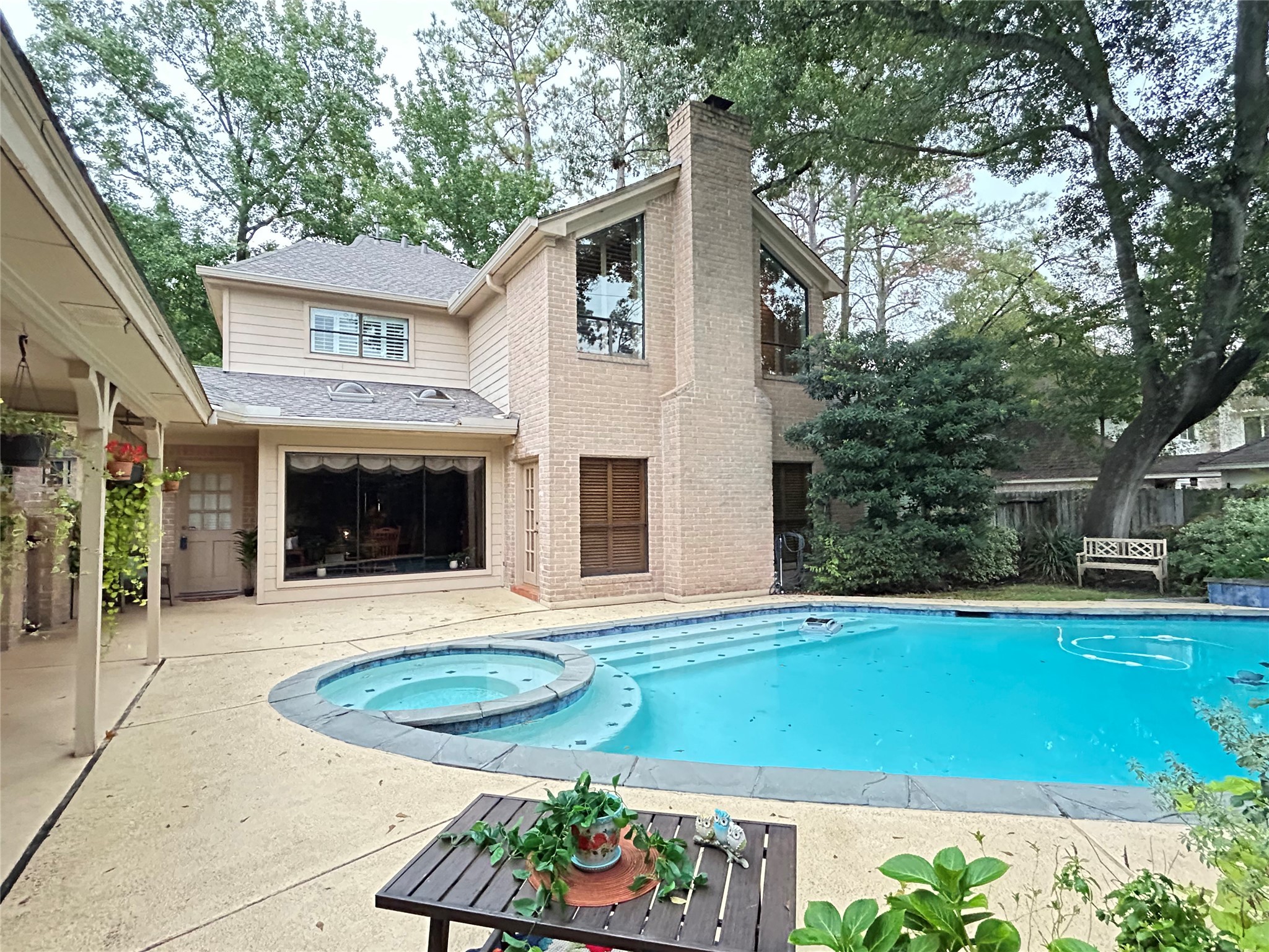 9547 Enstone Circle Spring, TX 77379 - Photo 2 of 45 a view of a house with backyard and sitting area
