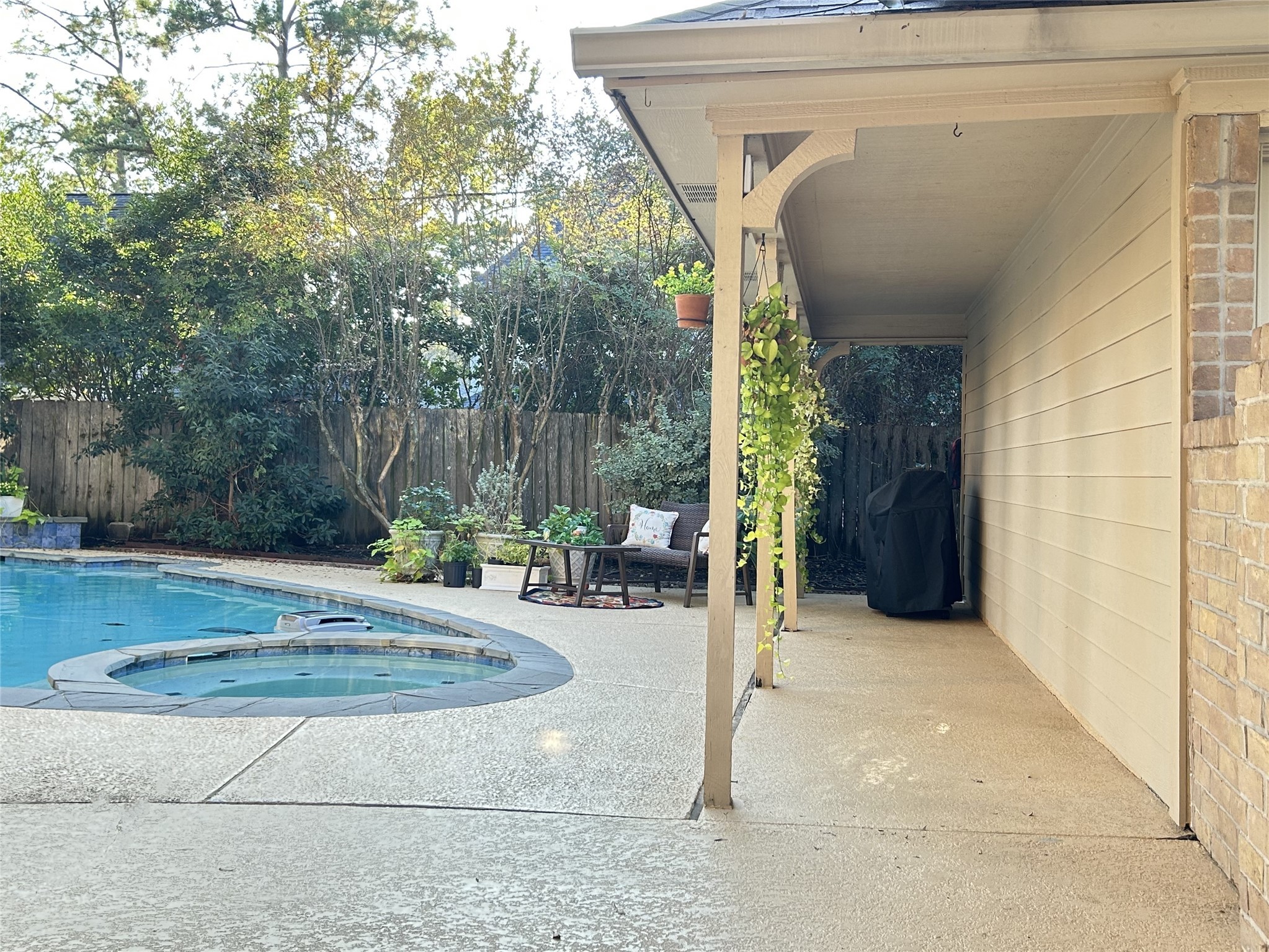9547 Enstone Circle Spring, TX 77379 - Photo 42 of 45 a view of a house with backyard and sitting area