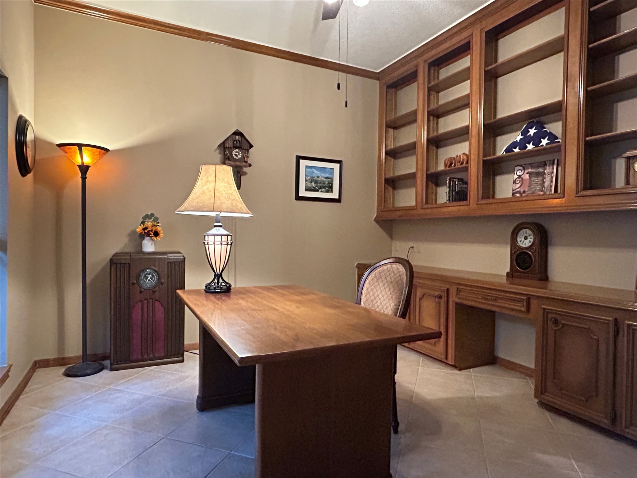 9547 Enstone Circle Spring, TX 77379 - Photo 6 of 45 a room with a table chairs and a bed