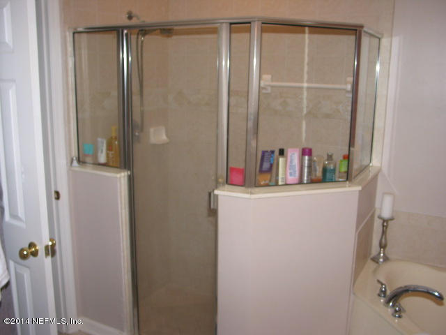 14639 Millhopper Road Jacksonville, FL 32258 - Photo 14 of 38 Walk In Shower