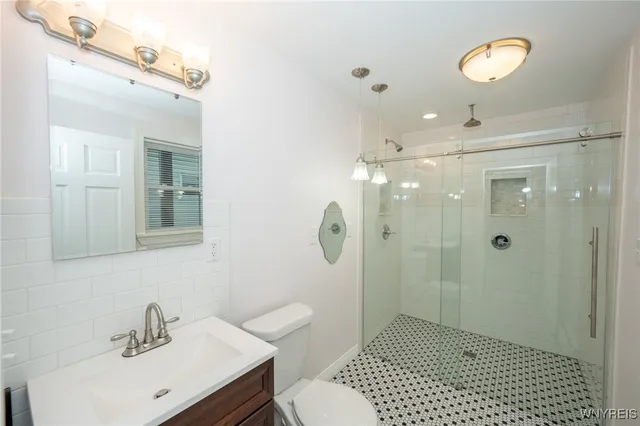 $250,000 | 264 Miami Street, Buffalo, NY 14204