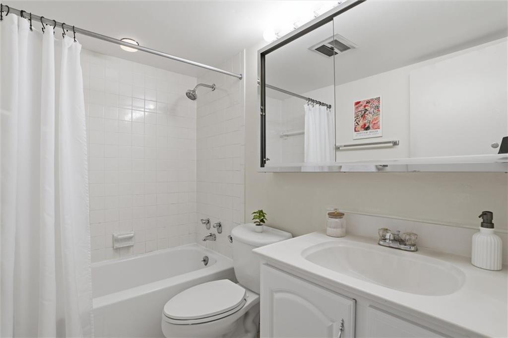 5 Bayard Road, Unit 317 Pittsburgh, PA 15213 - Photo 22 of 40