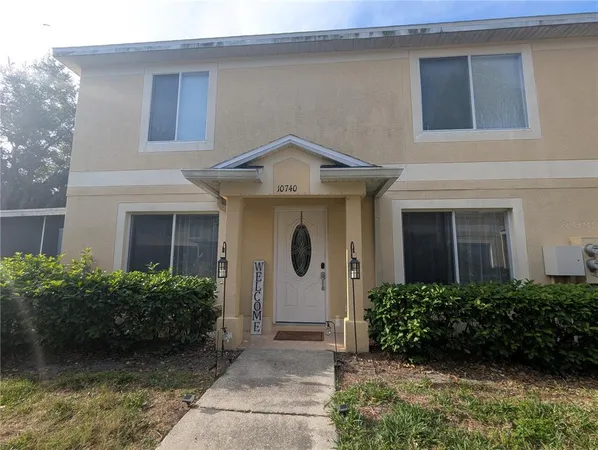 $2,200 | 10740 Keys Gate Drive, Riverview, FL 33579