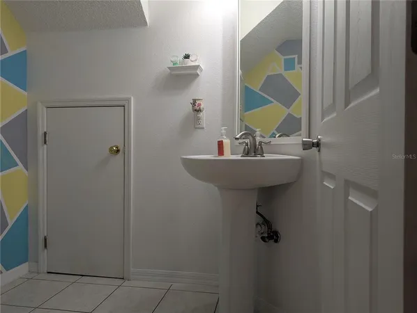 $2,200 | 10740 Keys Gate Drive, Riverview, FL 33579