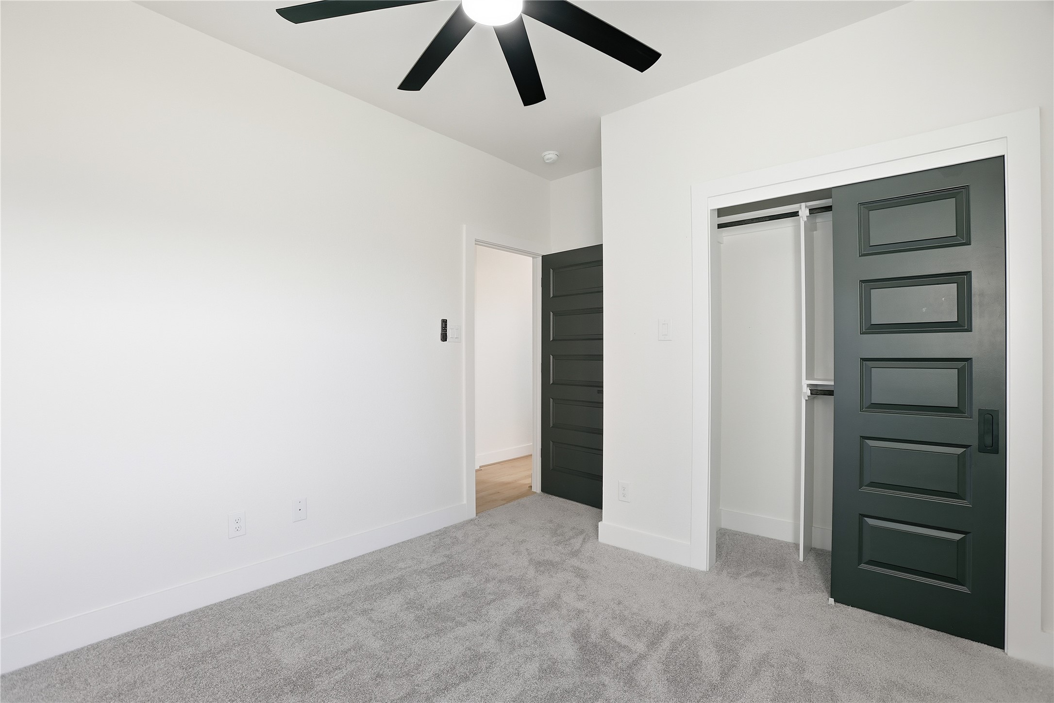 712 Delano Street, Unit A Houston, TX 77003 - Photo 21 of 35 wooden floor in an empty room