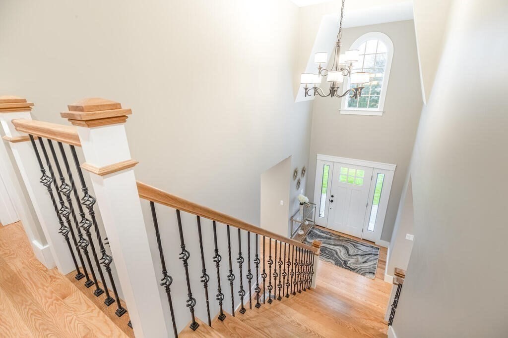 19 Windsor Road Westwood, MA 02090 - Photo 18 of 31 Gallery Image 18
