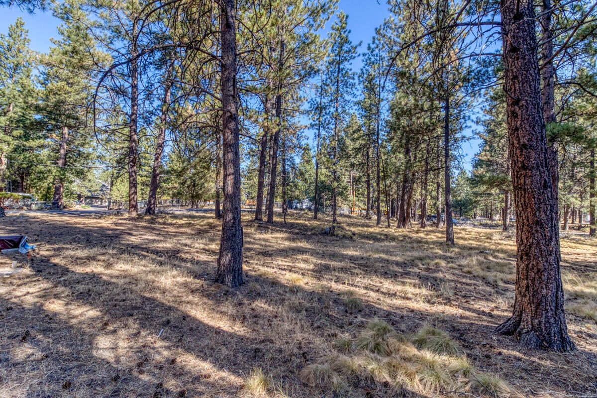 18757 Choctaw Road Bend, OR 97702 - Photo 3 of 5 Choctaw 4