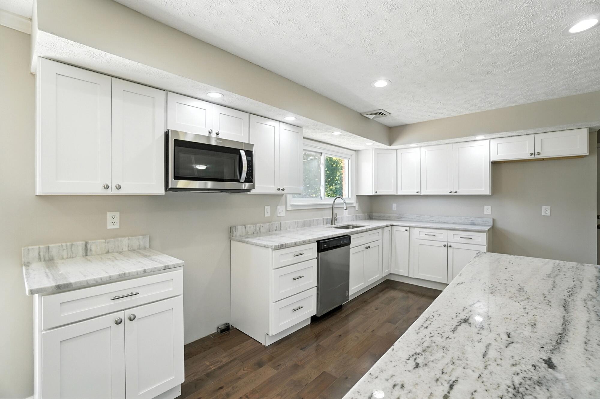 4860 Pitchin Road South Springfield, OH 45502 - Photo 15 of 59