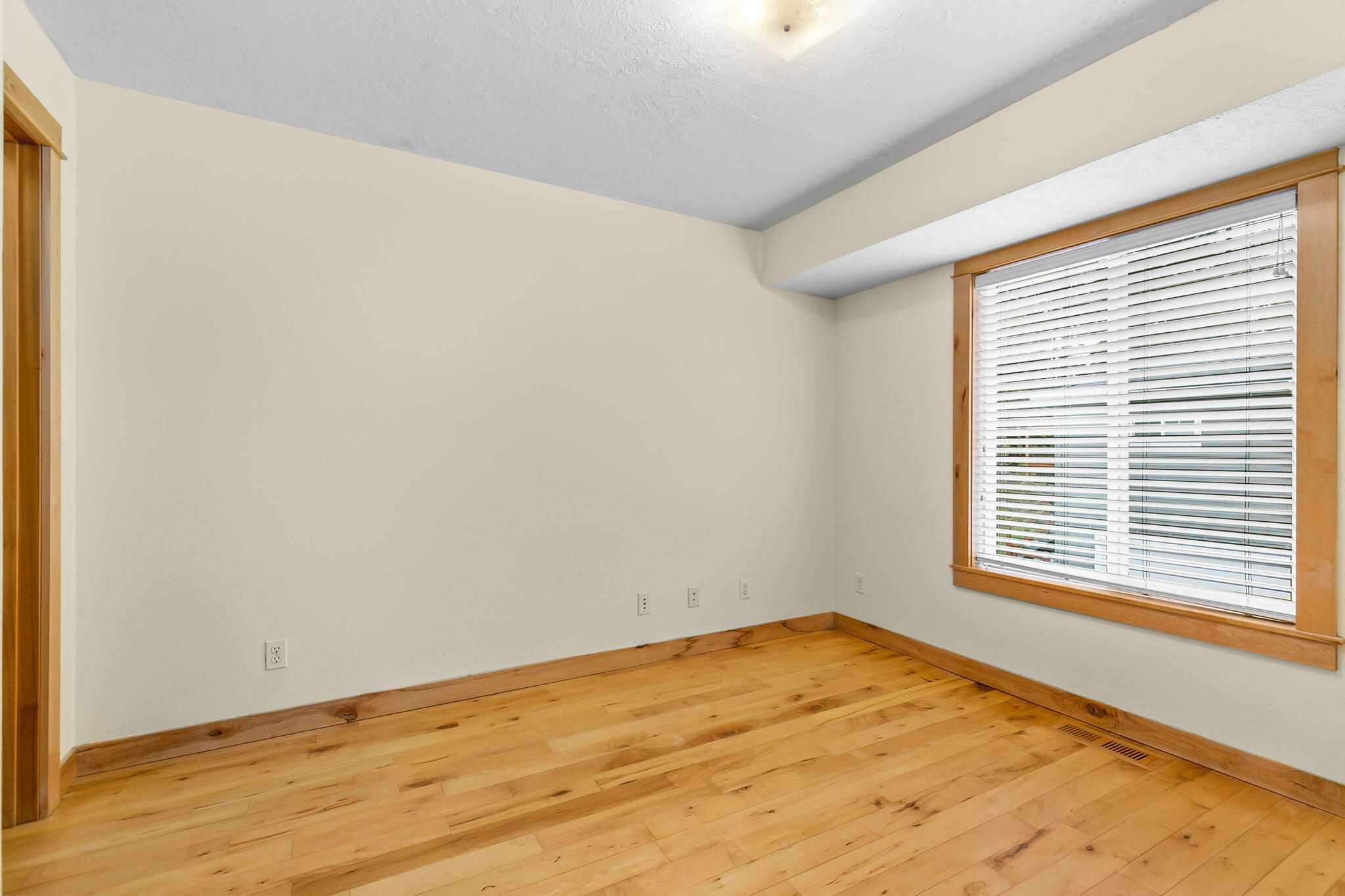 1769 Southwest Forest Ridge Avenue Bend, OR 97702 - Photo 13 of 30 Bedroom #2