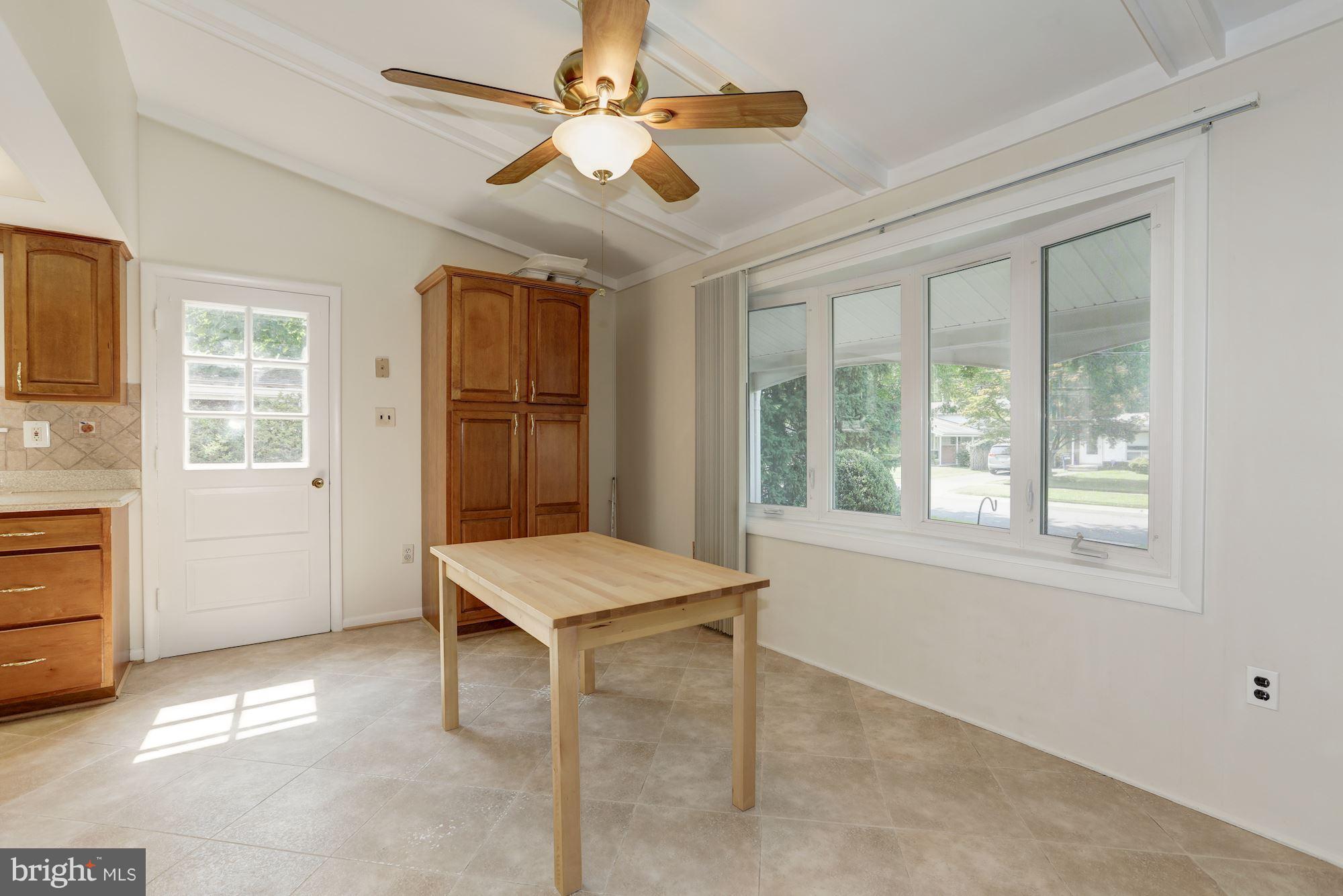 1005 North Belgrade Road Silver Spring, MD 20902 - Photo 6 of 25 Kitchen