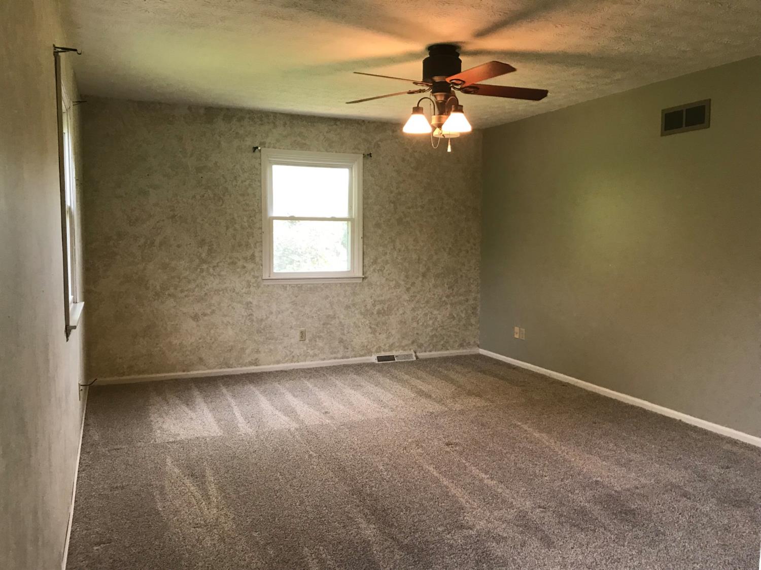 2563 Priest Road Lawrenceburg, IN 47025 - Photo 11 of 15 Gallery Image 11