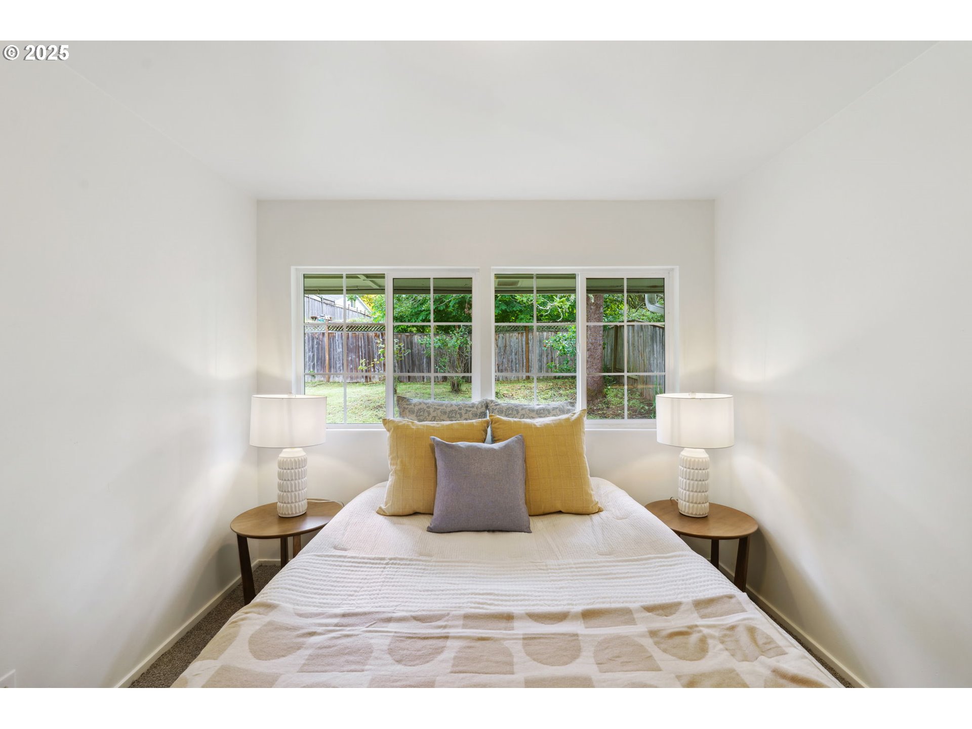 3085 University Street Eugene, OR 97405 - Photo 15 of 20