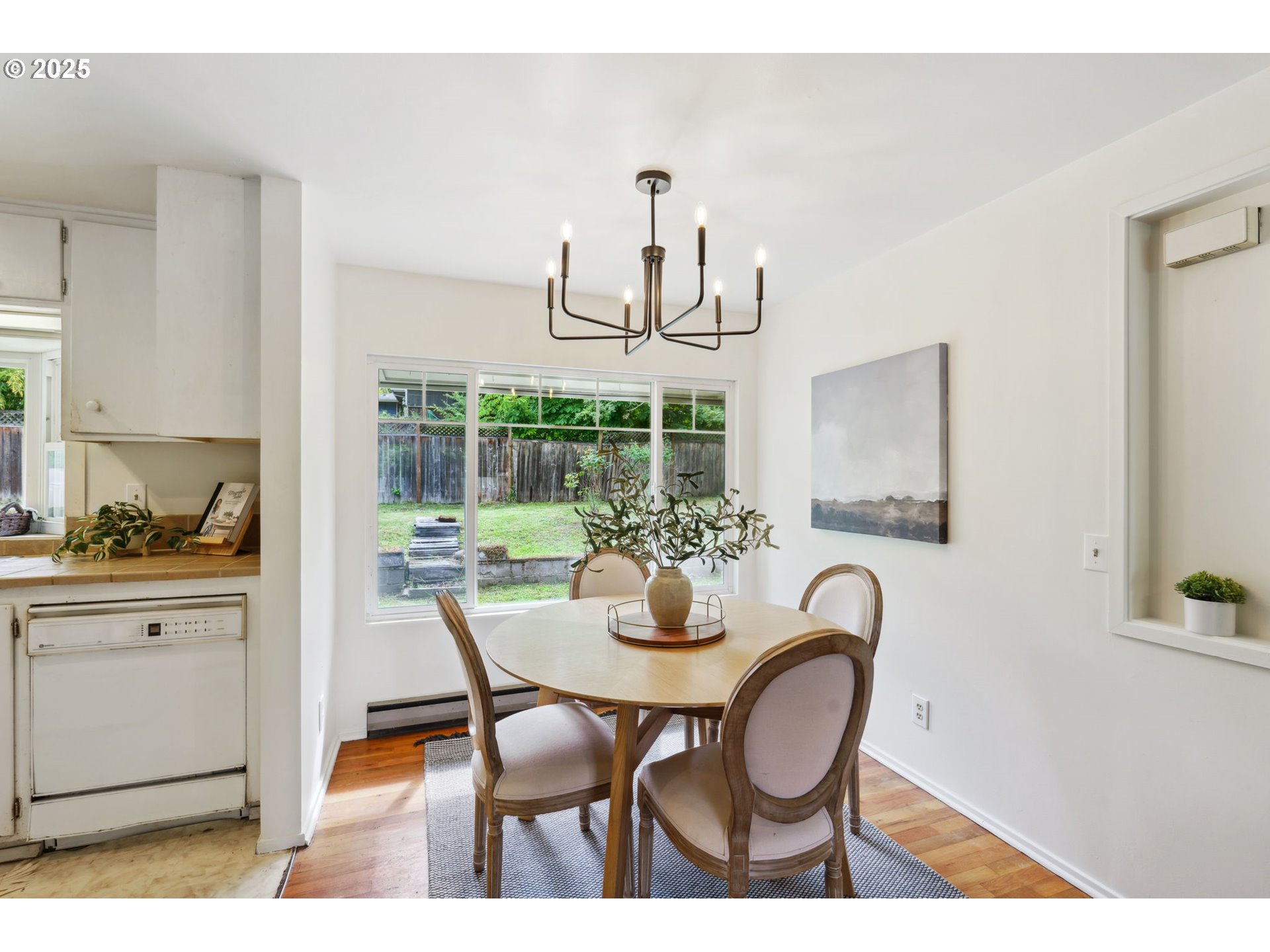 3085 University Street Eugene, OR 97405 - Photo 6 of 20