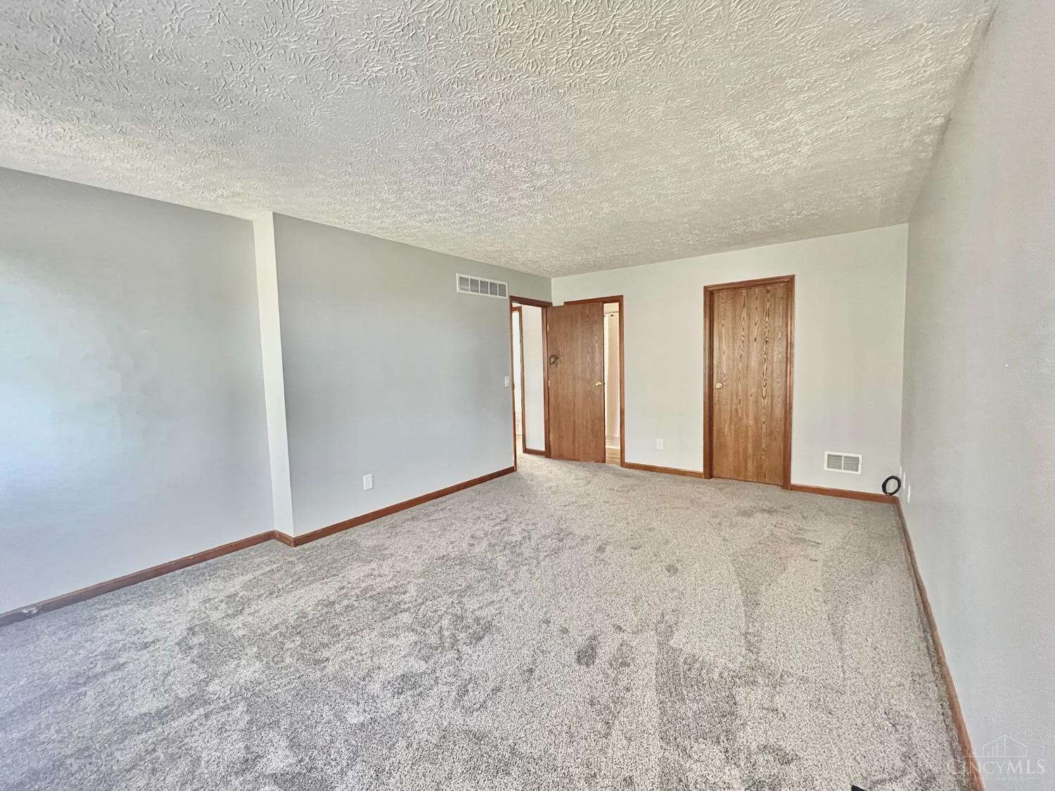 992 Boyle Road Hamilton, OH 45013 - Photo 15 of 34