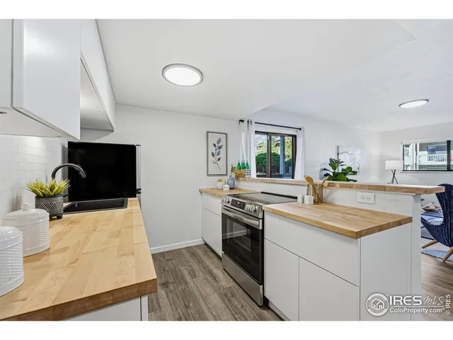 $290,000 | 645 Manhattan Place, Unit 112, Boulder, CO 80303