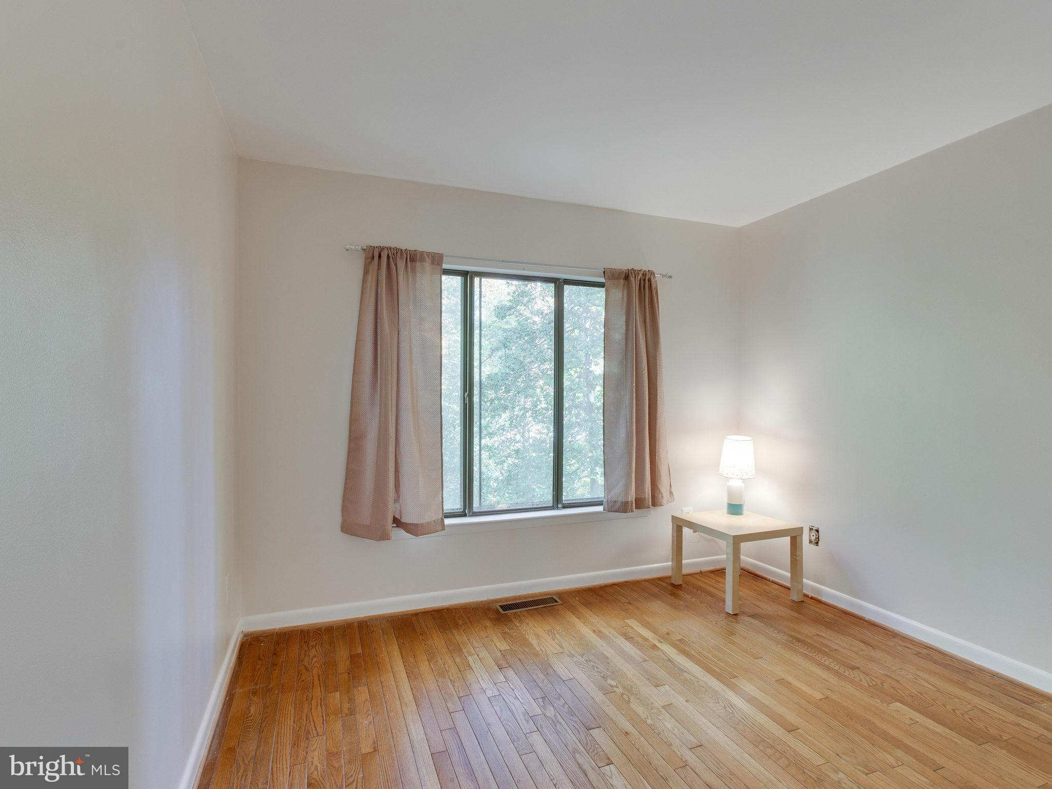 2007 Sarazen Place Reston, VA 20191 - Photo 23 of 29 Bedroom