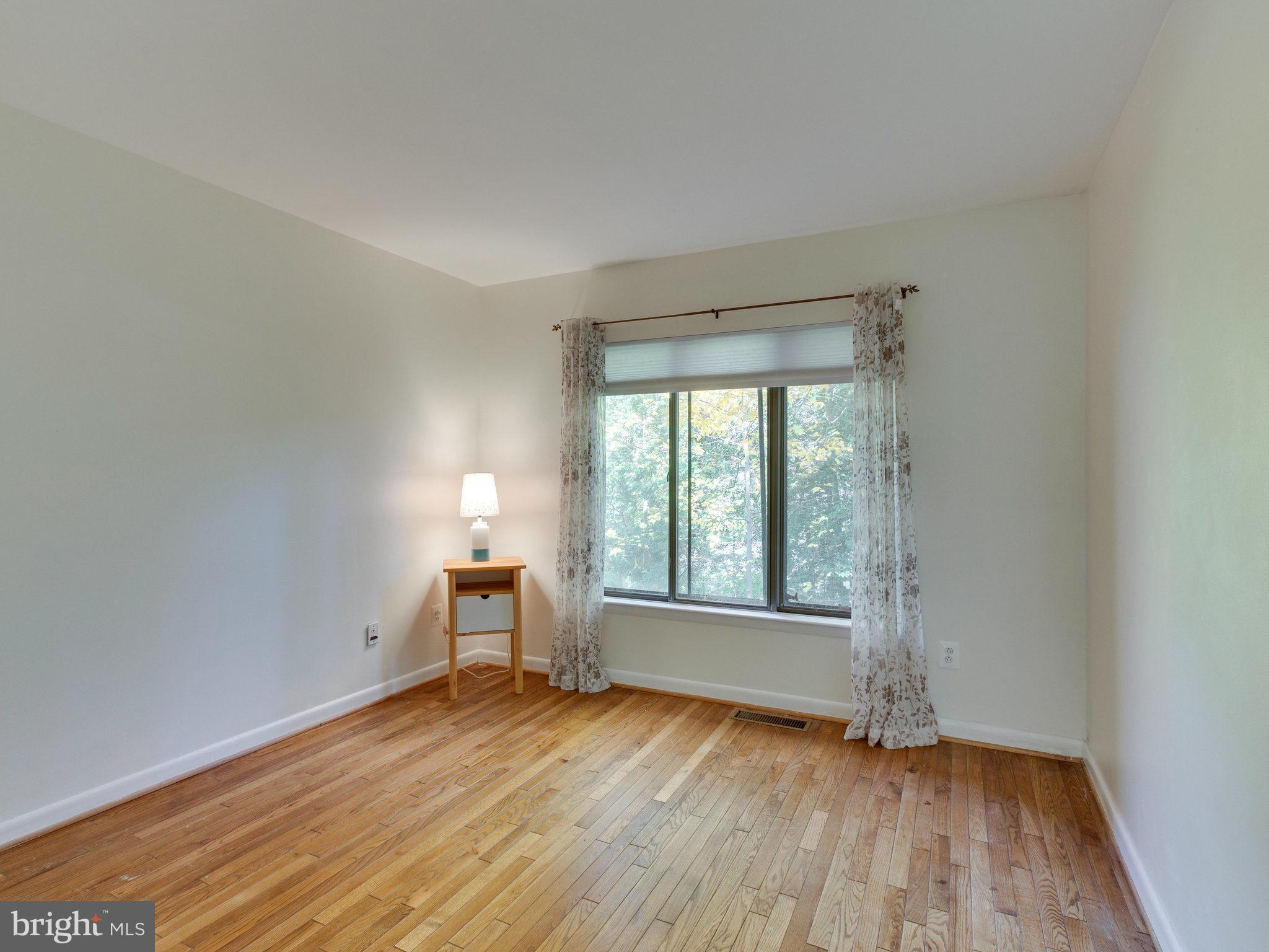 2007 Sarazen Place Reston, VA 20191 - Photo 25 of 29 Bedroom