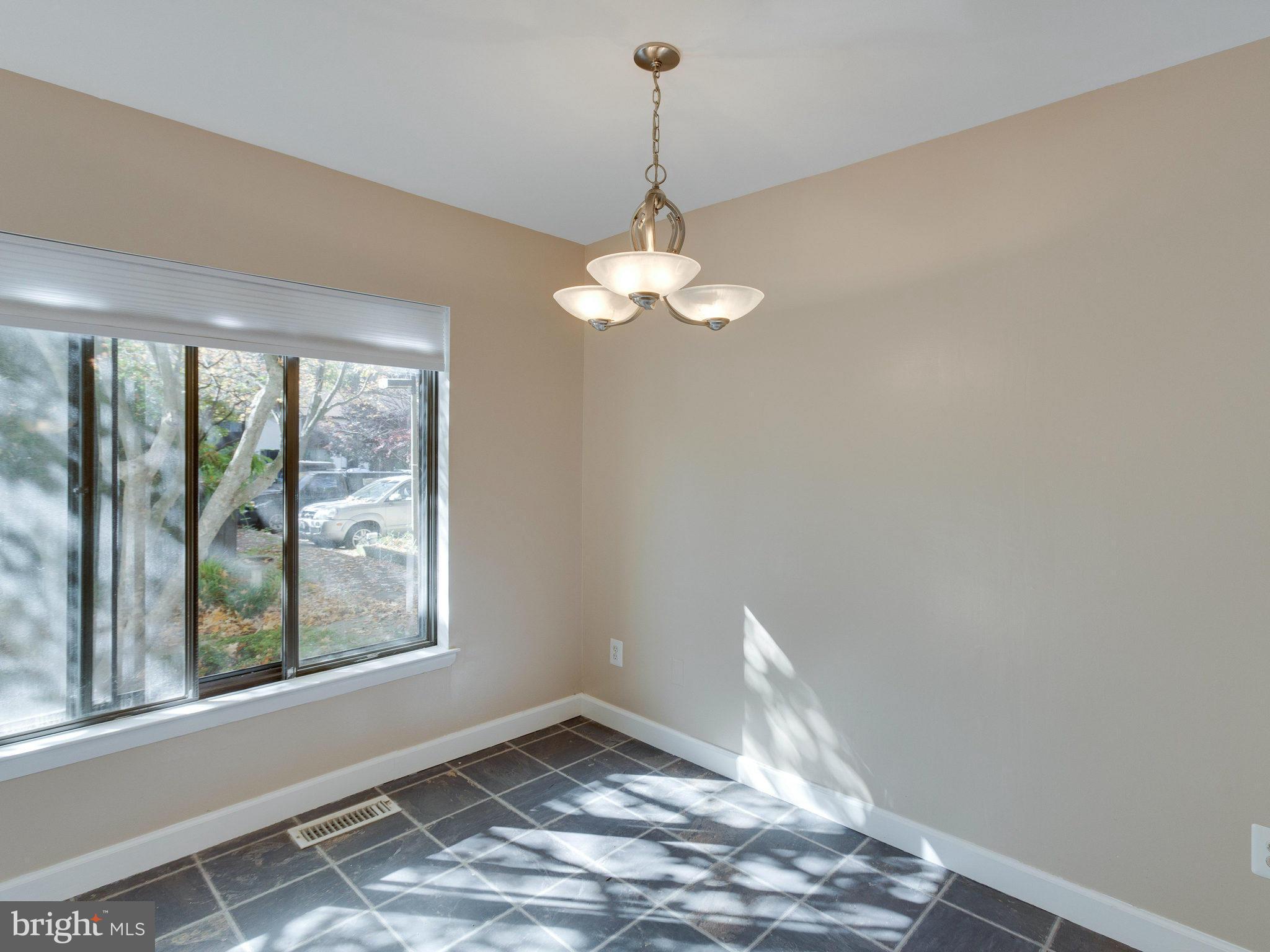 2007 Sarazen Place Reston, VA 20191 - Photo 26 of 29 Bedroom